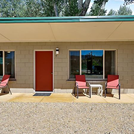 Mount Carmel Motel Near Zion National Park Exterior photo